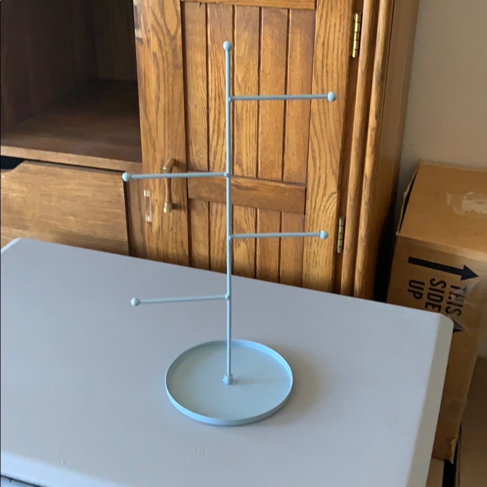 jewelry rack